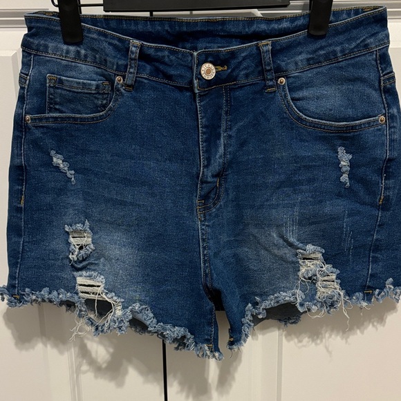 Pants - Distressed Denim Women Shorts